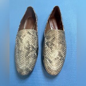 Women's Caslon Flats - Snake skin pattern - Size 8.5